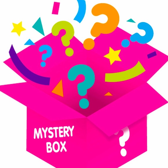 Historical Romance Mystery, 6 count 3 hard back 3 soft backs 📚🎁 WINTER READS - Picture 1 of 2